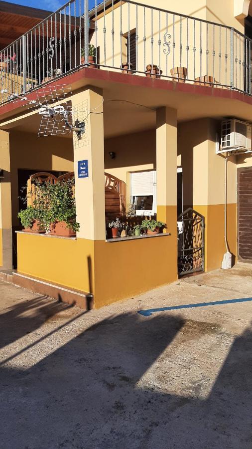 Guesthouse Gasho Rijeka Exterior foto